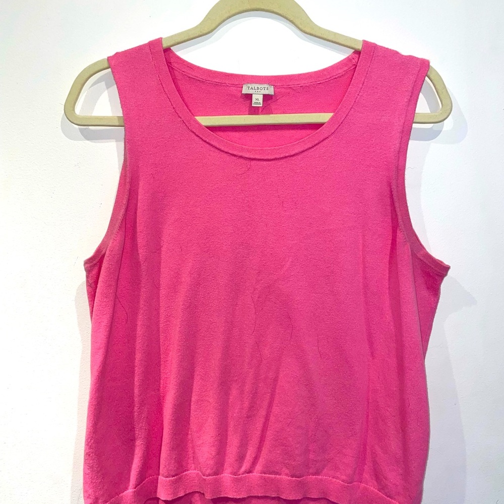 Talbots XL Sleeveless Top, great for the changing weather!